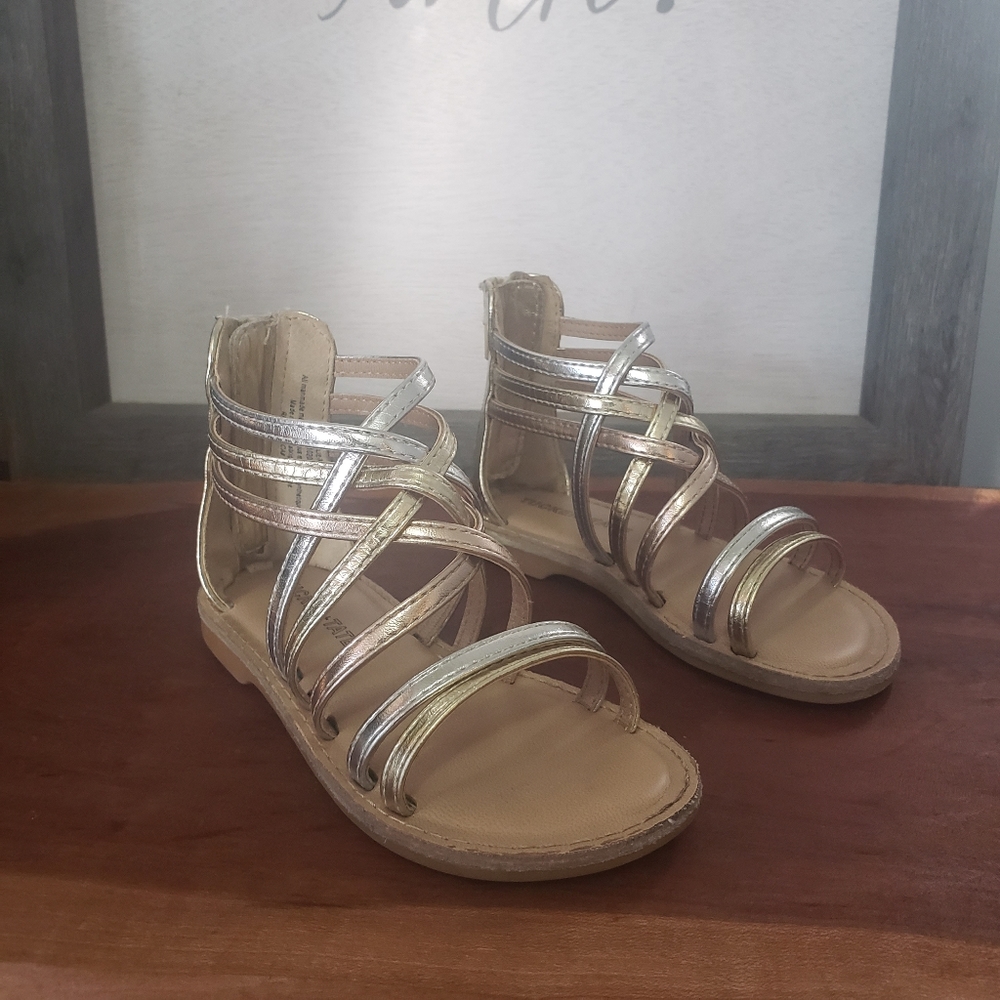 Tucker + Tate Metallic Gold/Silver Strappy Sandals Size 8M - Picture 4 of 12